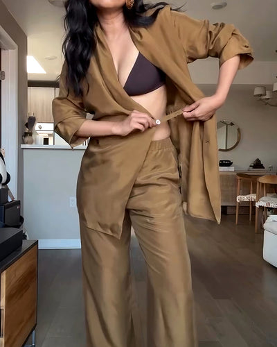 IZA | Szykowny komplet z drapowanym dekoltem typu woda