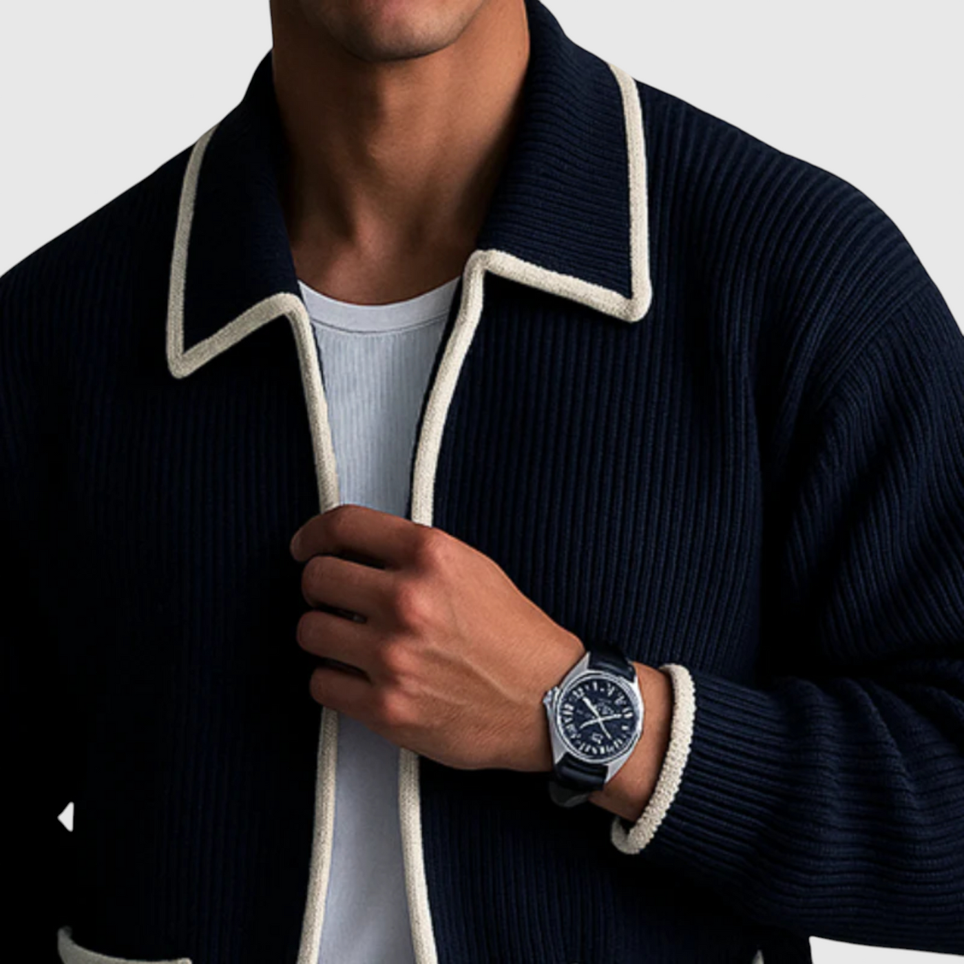 Lukas – Retro sweter z zamkiem