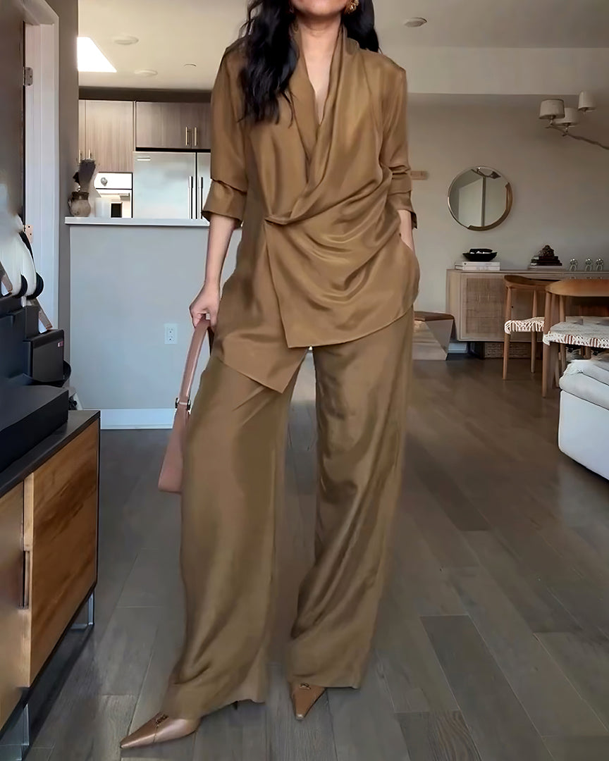 IZA | Szykowny komplet z drapowanym dekoltem typu woda